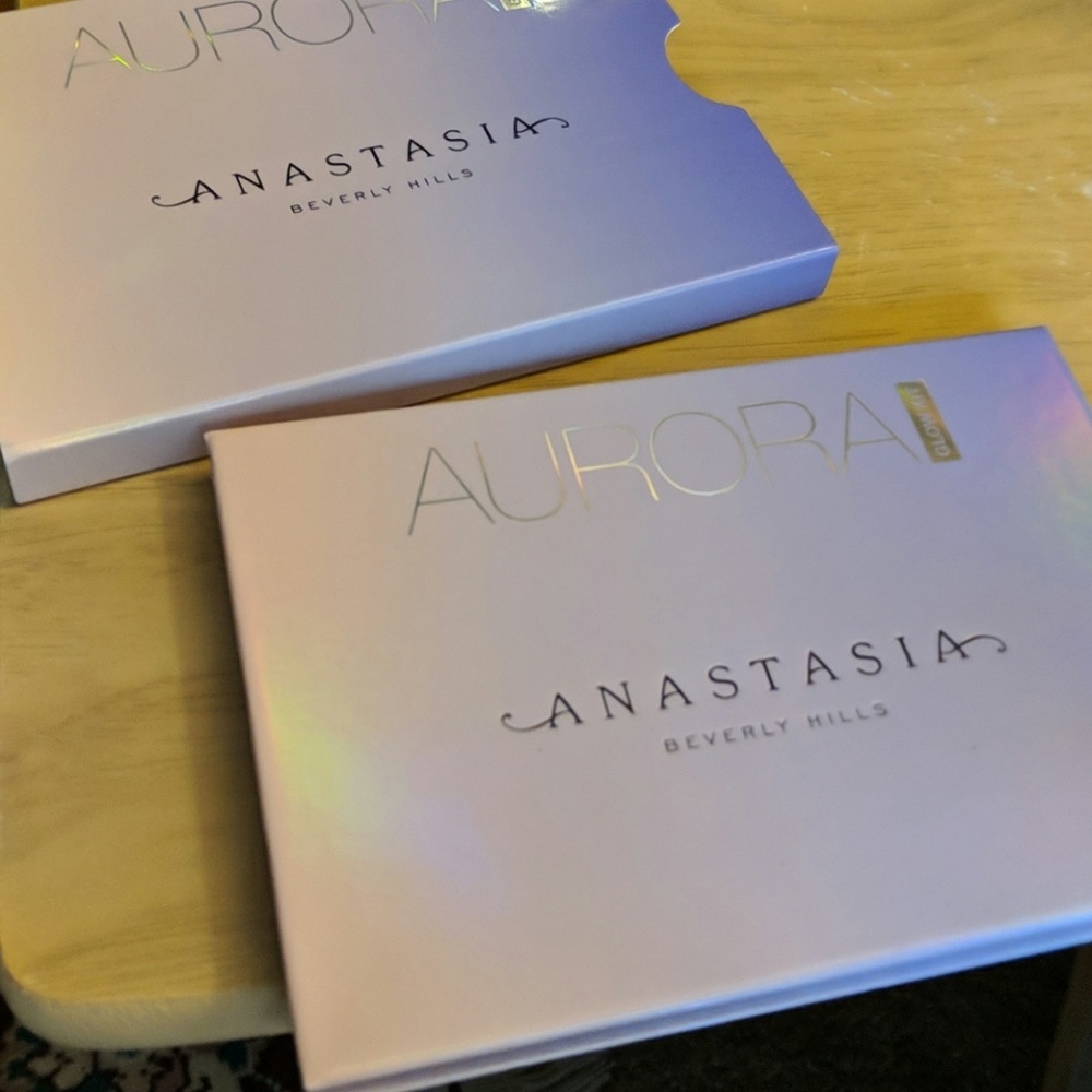 Anastasia Beverly Hills Aurora